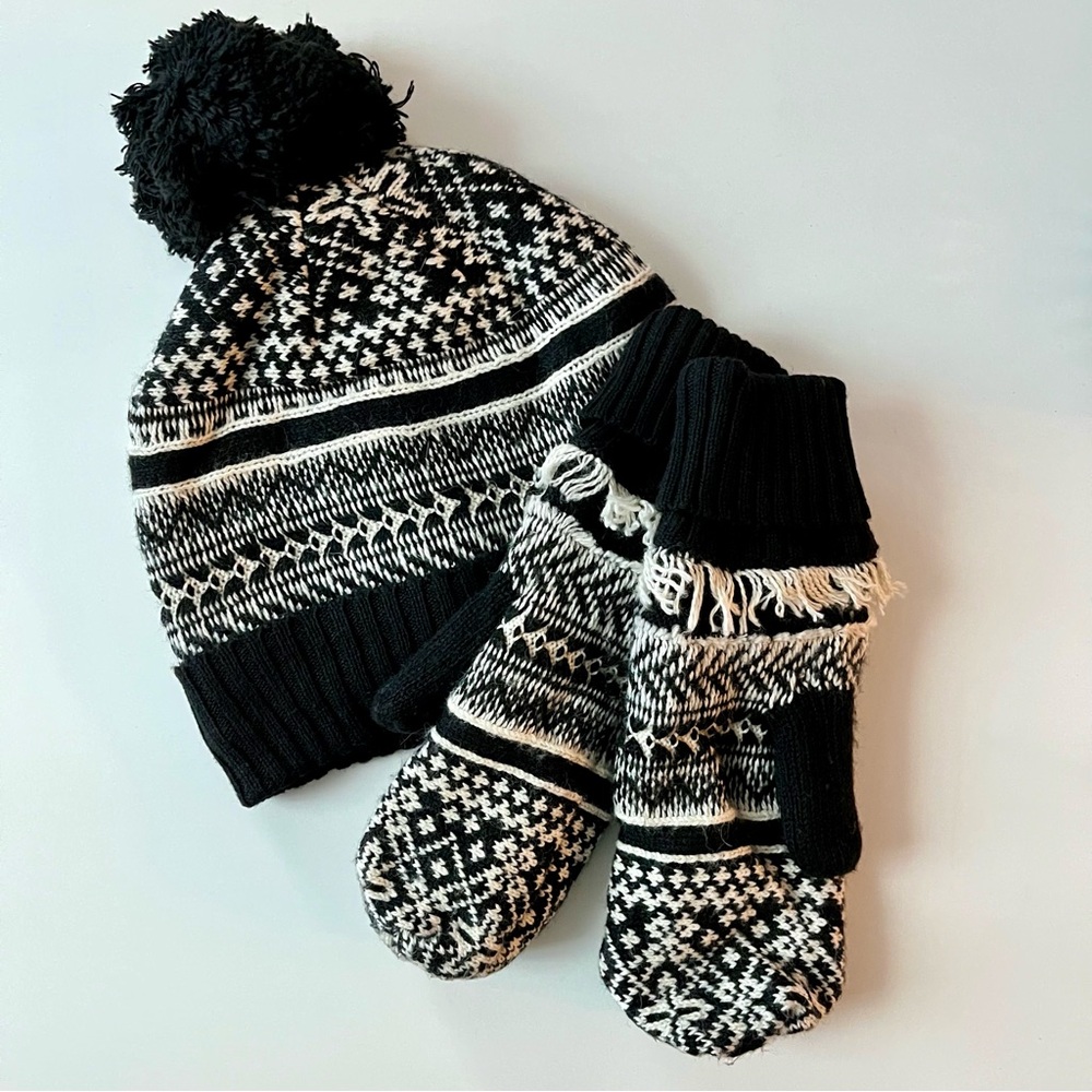 Winter Hat and Mitten Set